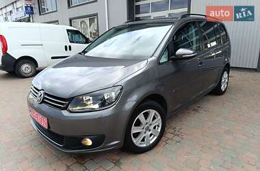 Мінівен Volkswagen Touran 2011 в 