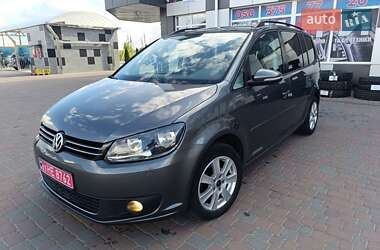 Мінівен Volkswagen Touran 2011 в 