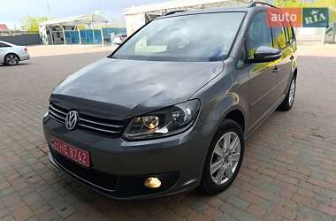 Мінівен Volkswagen Touran 2011 в 