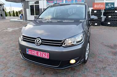 Мінівен Volkswagen Touran 2011 в 