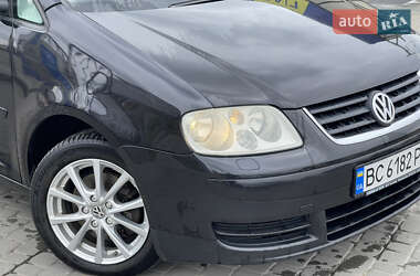 Мінівен Volkswagen Touran 2003 в 