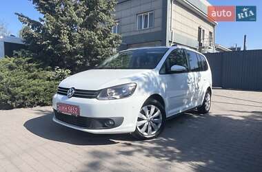 Мінівен Volkswagen Touran 2015 в Павлограді