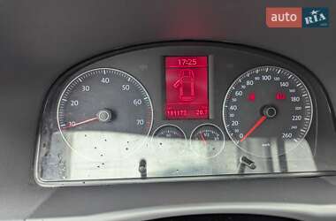 Минивэн Volkswagen Touran 2009 в 