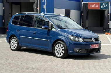 Мінівен Volkswagen Touran 2011 в Рівному