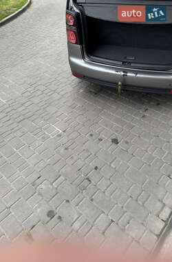 Минивэн Volkswagen Touran 2008 в 