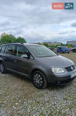 Минивэн Volkswagen Touran 2004 в Дрогобыче