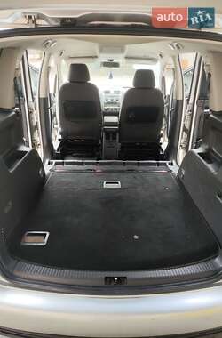 Минивэн Volkswagen Touran 2008 в 
