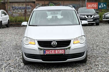 Минивэн Volkswagen Touran 2008 в 