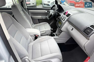 Минивэн Volkswagen Touran 2008 в 