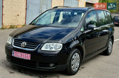 Минивэн Volkswagen Touran 2004 в Ровно