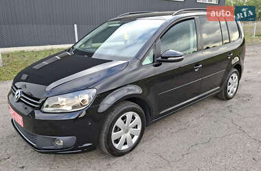 Мінівен Volkswagen Touran 2013 в Луцьку