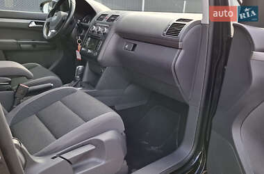 Минивэн Volkswagen Touran 2013 в 