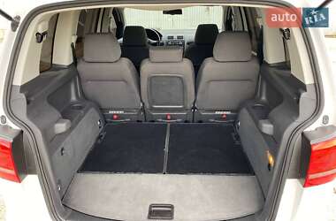 Минивэн Volkswagen Touran 2010 в 