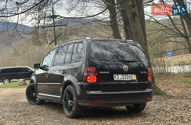 Мінівен Volkswagen Touran 2008 в Ужгороді