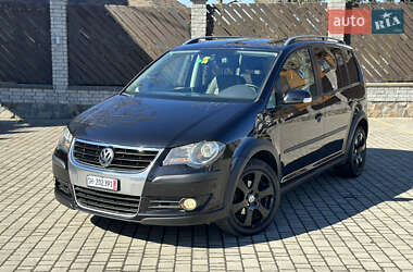 Мінівен Volkswagen Touran 2008 в Луцьку