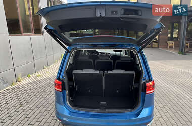 Микровэн Volkswagen Touran 2016 в 