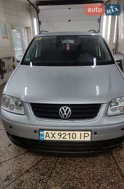 Минивэн Volkswagen Touran 2005 в Харькове