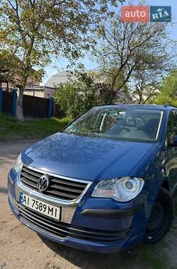 Минивэн Volkswagen Touran 2009 в Чернигове
