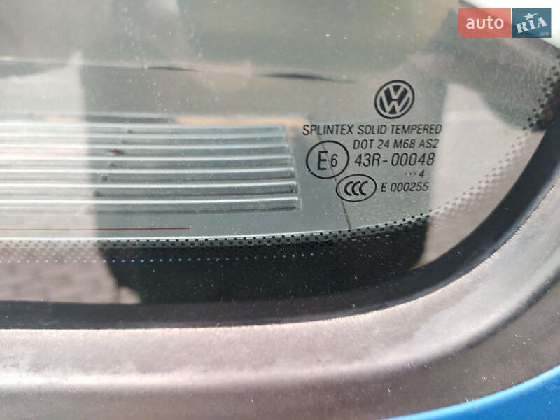 Минивэн Volkswagen Touran 2005 в Красилове