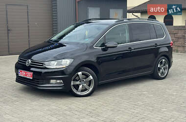 Мікровен Volkswagen Touran 2016 в 