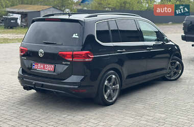 Мікровен Volkswagen Touran 2016 в 