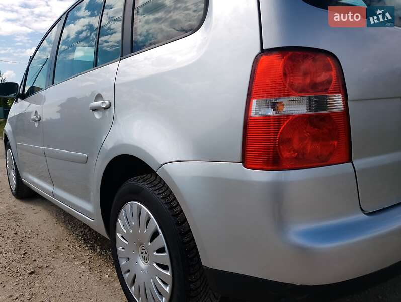 Минивэн Volkswagen Touran 2006 в Тернополе