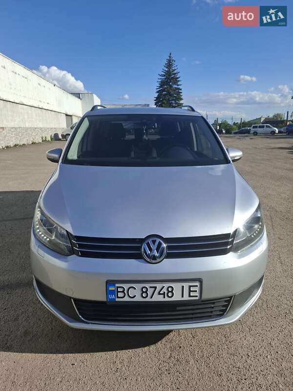 Мінівен Volkswagen Touran 2011 в Львові