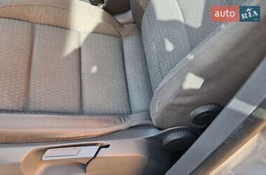 Минивэн Volkswagen Touran 2003 в 