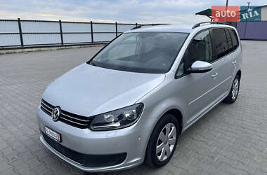 Мінівен Volkswagen Touran 2010 в Рожище