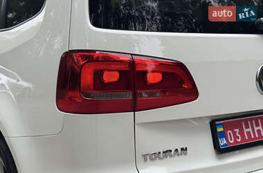 Минивэн Volkswagen Touran 2013 в 