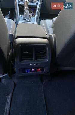 Микровэн Volkswagen Touran 2016 в 