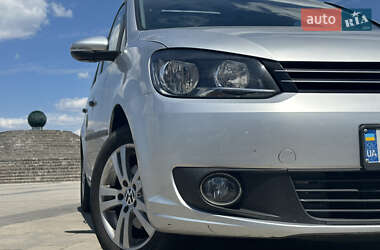 Мінівен Volkswagen Touran 2013 в Дніпрі