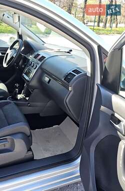 Мінівен Volkswagen Touran 2007 в 