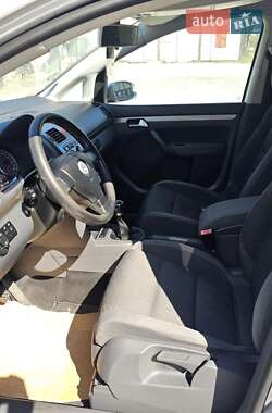 Мінівен Volkswagen Touran 2007 в 