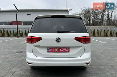 Микровэн Volkswagen Touran 2019 в 
