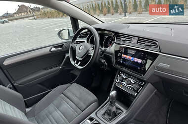 Микровэн Volkswagen Touran 2019 в 
