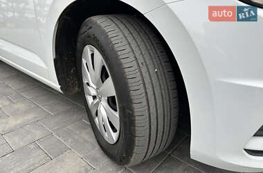 Микровэн Volkswagen Touran 2019 в 