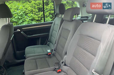 Минивэн Volkswagen Touran 2010 в 