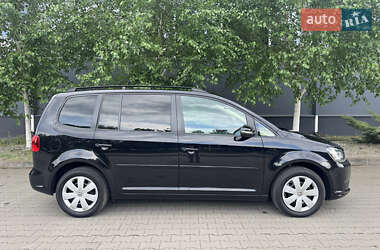 Мінівен Volkswagen Touran 2011 в 