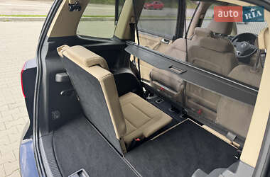 Мінівен Volkswagen Touran 2011 в 