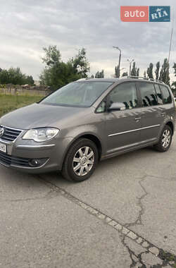 Мінівен Volkswagen Touran 2007 в Києві