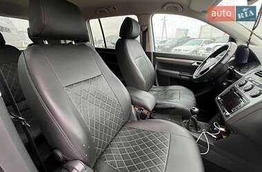 Минивэн Volkswagen Touran 2009 в 