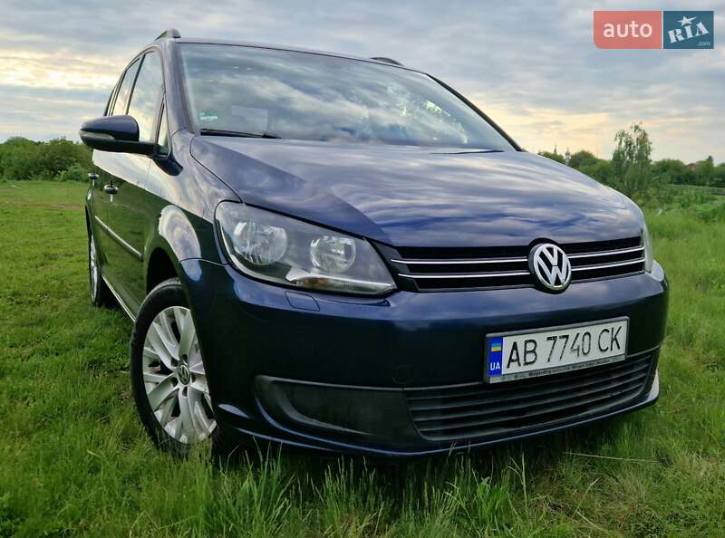 Volkswagen Touran 2011