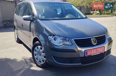 Мінівен Volkswagen Touran 2008 в Кременчуці