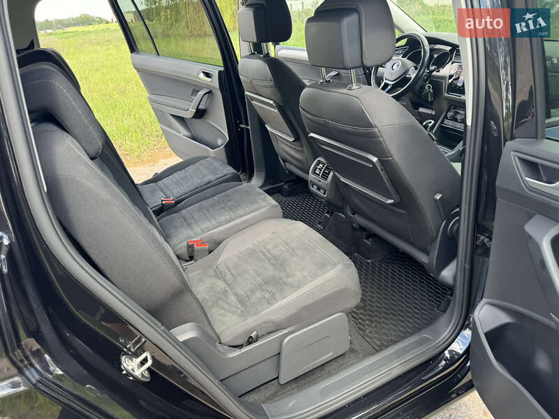 Микровэн Volkswagen Touran 2020 в Броварах