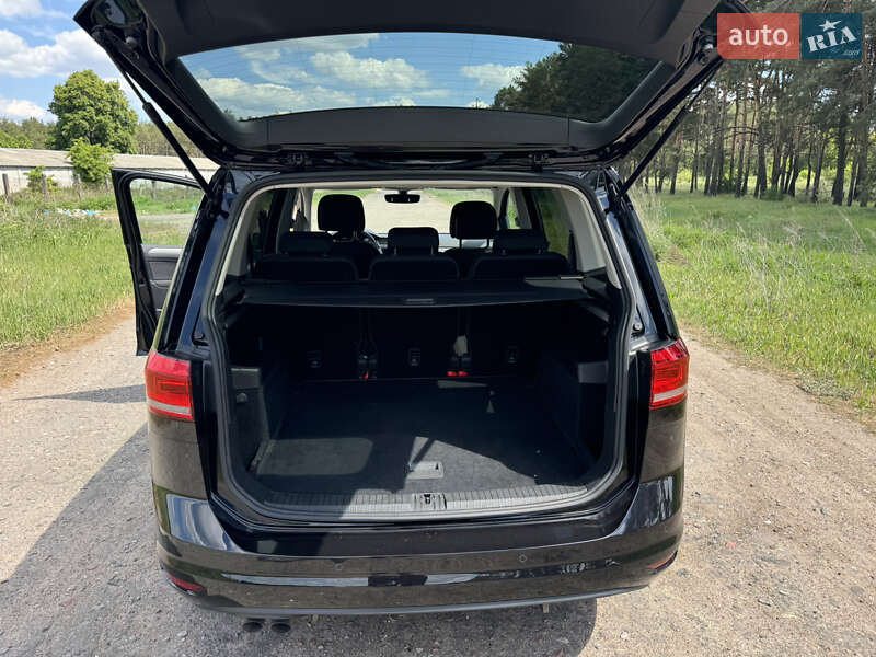 Микровэн Volkswagen Touran 2020 в Броварах
