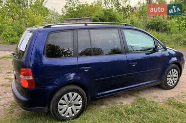 Мінівен Volkswagen Touran 2003 в 