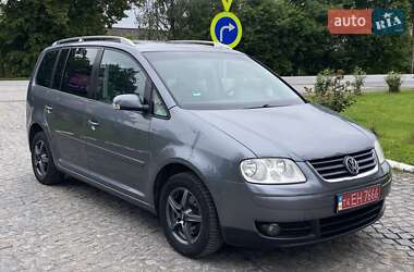 Минивэн Volkswagen Touran 2005 в Вознесенске