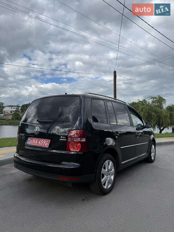 Мінівен Volkswagen Touran 2009 в Білій Церкві