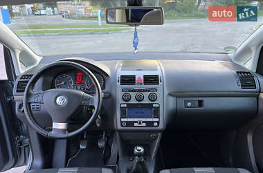 Минивэн Volkswagen Touran 2008 в 